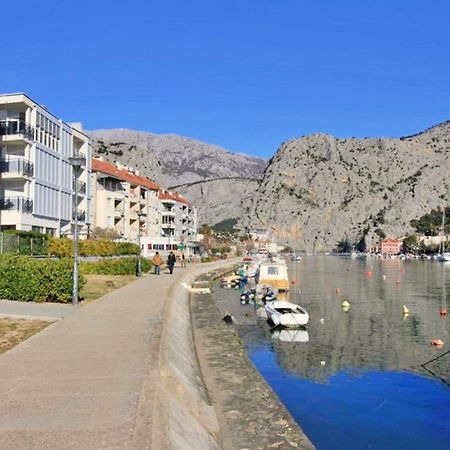 Apartment Jen Omiš Buitenkant foto