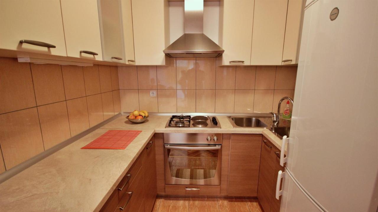 Apartment Jen Omiš Buitenkant foto