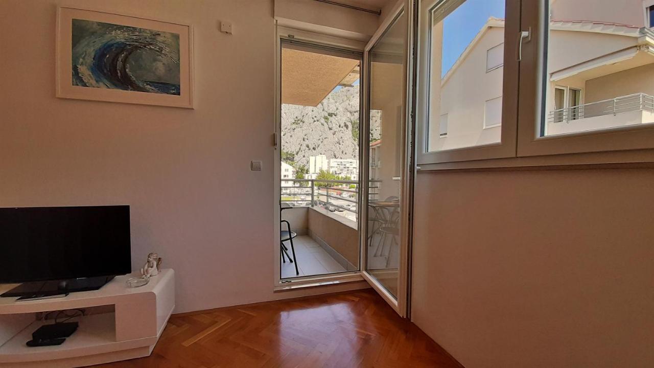 Apartment Jen Omiš Buitenkant foto